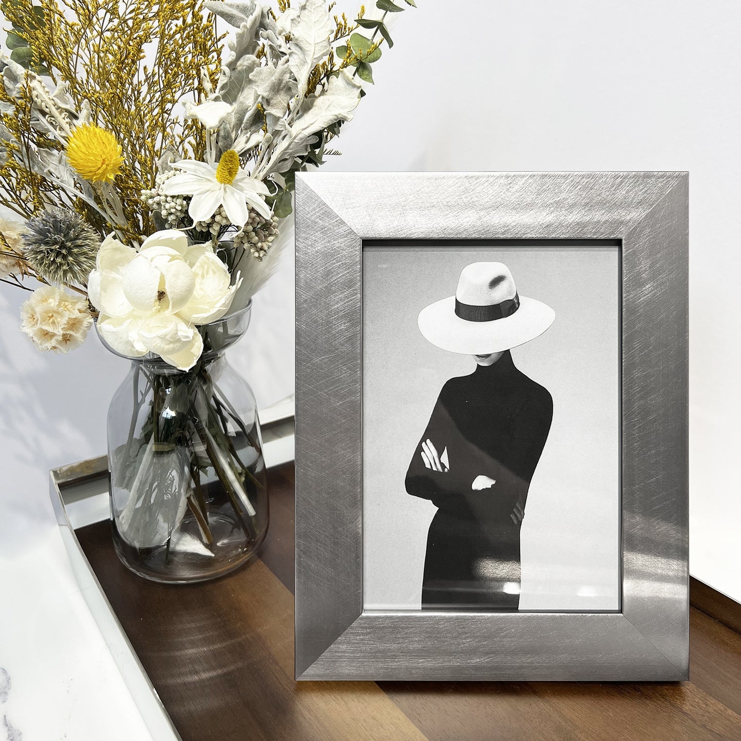 Modern Picture Frame Photo Frame Gift for Wall and Tabletop Display